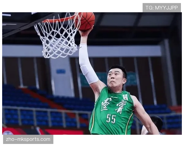 韩德君37岁高龄稳居MVP候选 辽宁老将撑起内线重任